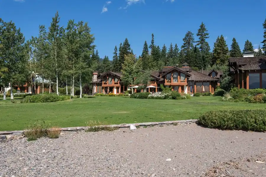 Fleur du Lac Estates Residence 17 photo 2