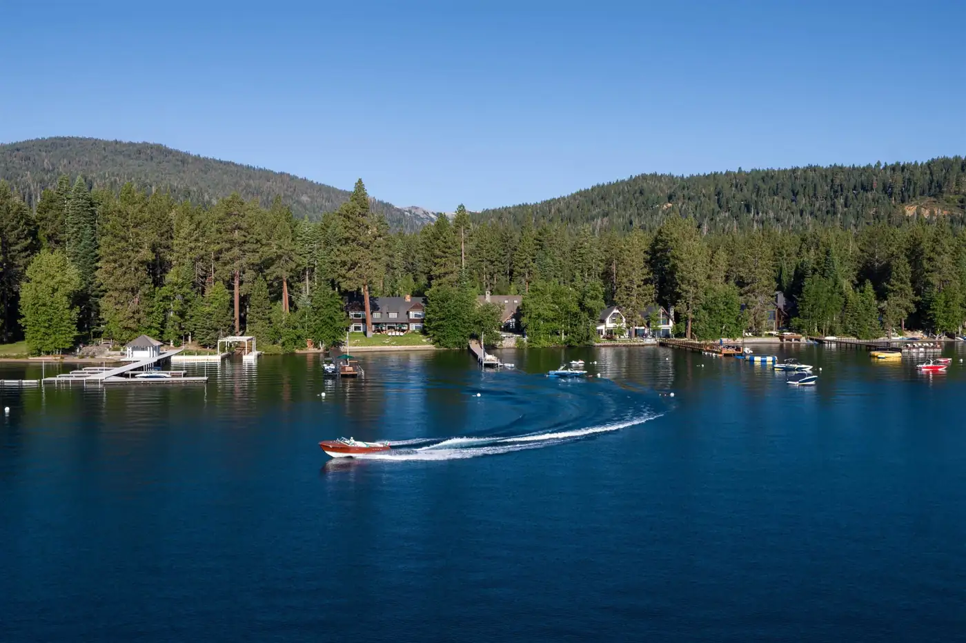 Shangri-La Lakefront
